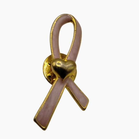 Avon Pink Ribbon Heart Breast Cancer Awareness Brooch Valentine Pinback - Picture 2 of 5